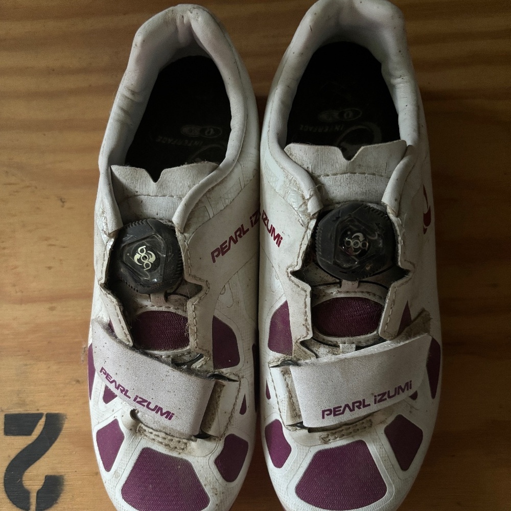 Pearl Izumi Cycling Cleats